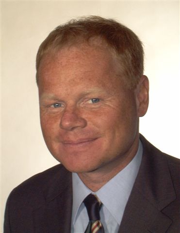 Prof. Dr. Tim Niehues